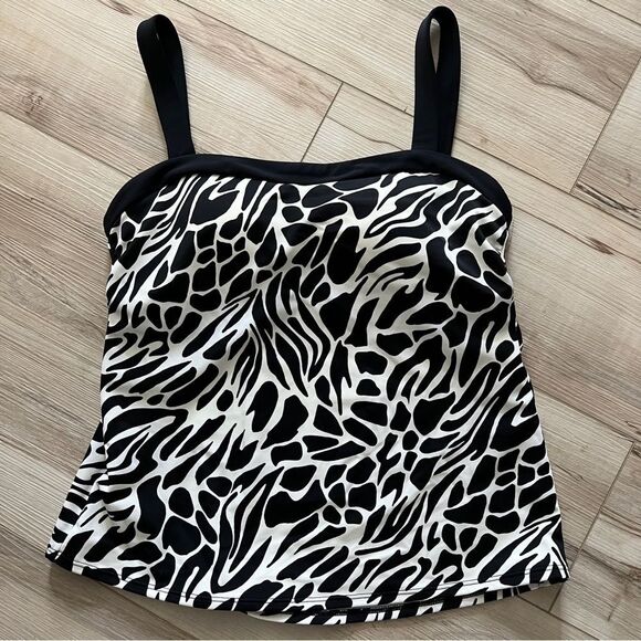 Miraclesuit black & white built in bra swim top Size 10 - Picture 1 of 4